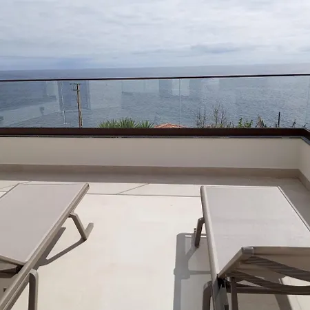 别墅 Ladeira Dos Zimbreiros - 3 Bedroom, Jacuzzi, Gym, Ac, Pool With Optional Heated Water 滨海保尔