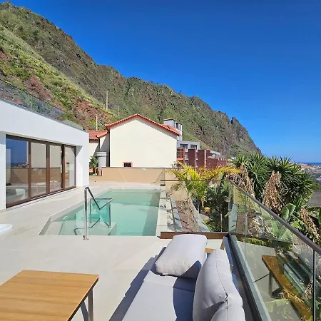 Ladeira Dos Zimbreiros - 3 Bedroom, Jacuzzi, Gym, Ac, Pool With Optional Heated Water *