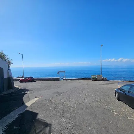 Ladeira Dos Zimbreiros - 3 Bedroom, Jacuzzi, Gym, Ac, Pool With Optional Heated Water * Paul do Mar (Madeira)
