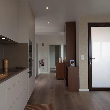 Ladeira Dos Zimbreiros - 3 Bedroom, Jacuzzi, Gym, Ac, Pool With Optional Heated Water *