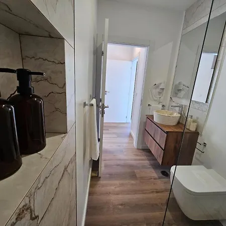 Ladeira Dos Zimbreiros - 3 Bedroom, Jacuzzi, Gym, Ac, Pool With Optional Heated Water * 폴 두 마르