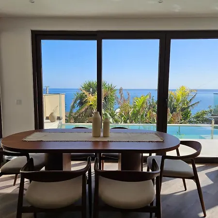Вилла Ladeira Dos Zimbreiros - 3 Bedroom, Jacuzzi, Gym, Ac, Pool With Optional Heated Water Паул-ду-Мар