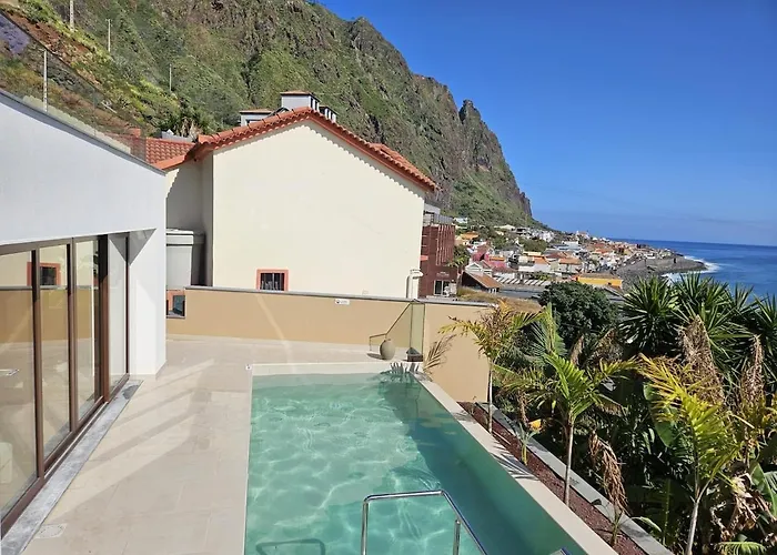 Ladeira Dos Zimbreiros - 3 Bedroom, Jacuzzi, Gym, Ac, Pool With Optional Heated Water וילה *