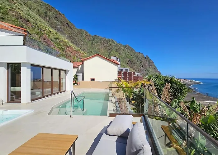 Ladeira Dos Zimbreiros - 3 Bedroom, Jacuzzi, Gym, Ac, Pool With Optional Heated Water *